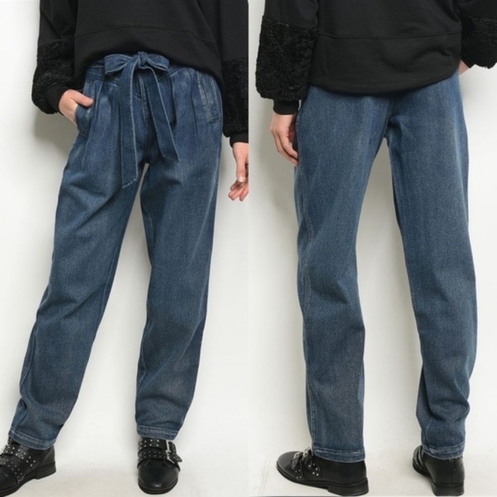 VERY J 80s Retro-Style Pleated Tie-Waist Jeans